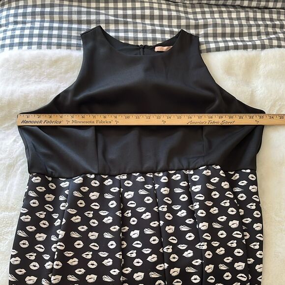 Hutch Anthropologie Black Scuba Dress Lip Print Hand Pockets Plus Size 2X - Picture 8 of 11